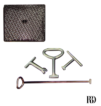 Ductile iron manhole cover and frame with steel lifting keys
